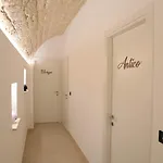 Al Guiscardo 8 Alojamento de Acomodação e Pequeno-almoço Bari