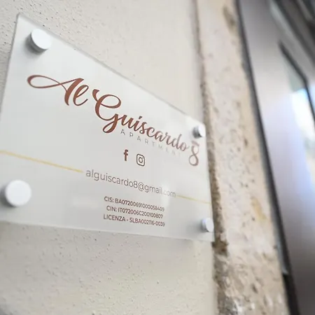 Al Guiscardo 8 Bed & Breakfast Bari