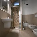 Al Guiscardo 8 Bari